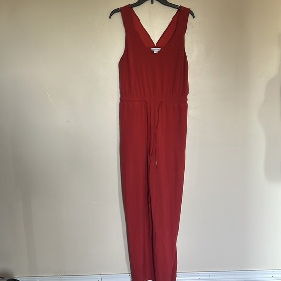Athleta Savannah "Red Clay" Jumpsuit with Wide-Leg and Adjustable Waist Size 8 - Picture 3 of 11